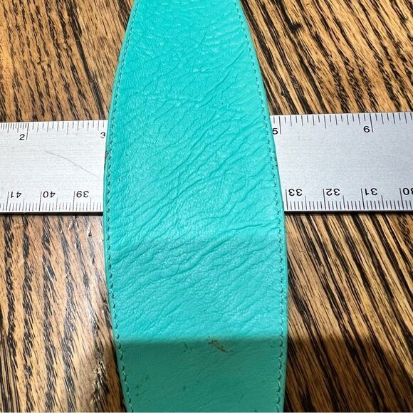 Vintage 100% Leather Turquoise Cuff Bracelet - Picture 7 of 7
